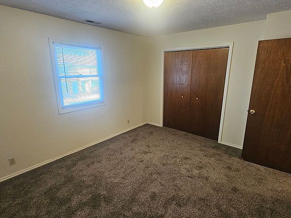 4th image of 1714 N Lincoln St