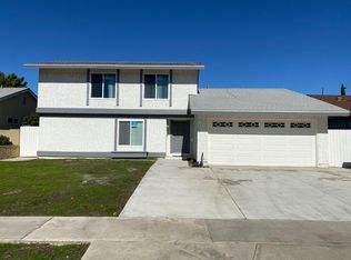 6391 Shields Dr, Huntington Beach, CA 92647