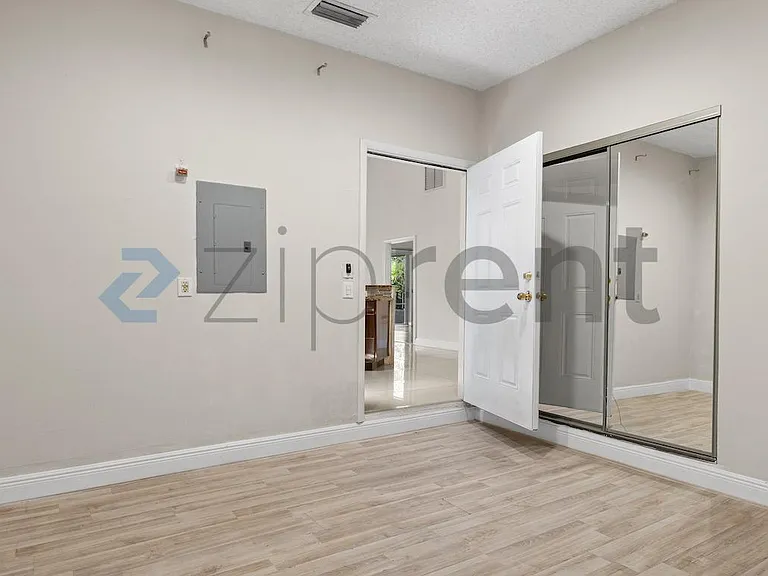 7705 Forest Green Ln #1 — Photo 11