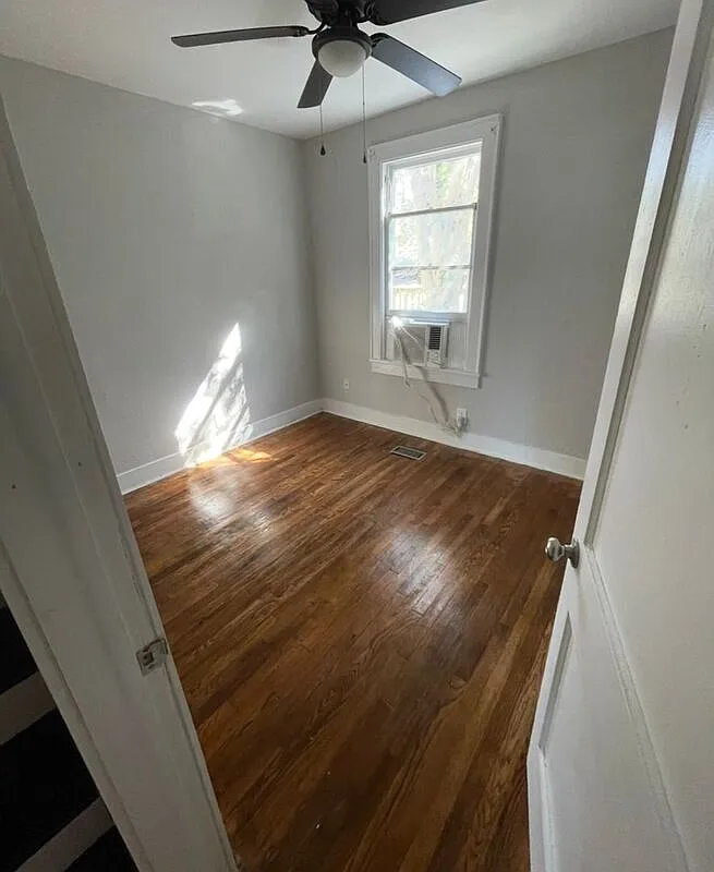 4 bed, 2.0 bath, 1500 sqft, $1,950 — Photo 4