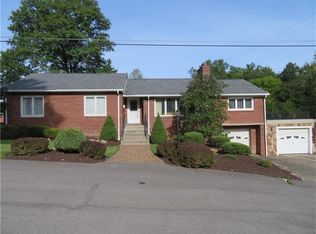 29 Hindman Ave, Burgettstown, PA 15021