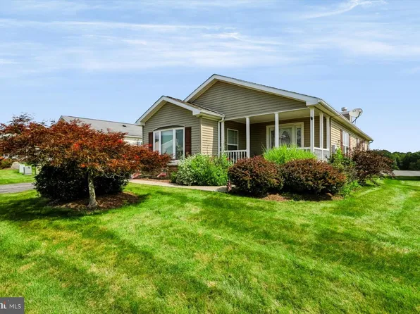 151 Fultons Run Rd, State College, PA 16803