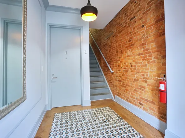 121 Albany Avenue image 4 of 15