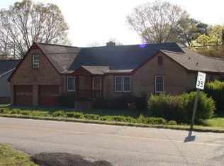 1491 Greate Rd, Gloucester Point, VA 23062