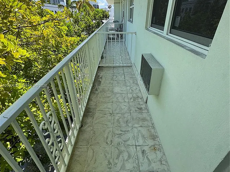 524 Washington Ave #311 — Photo 17