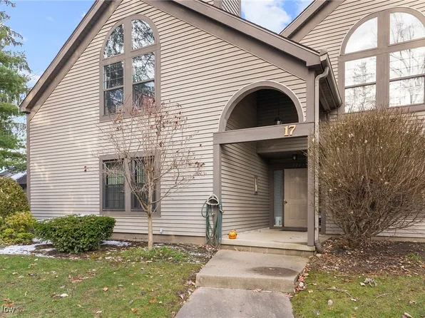1263 Red Tail Hawk Ct Unit 5, Youngstown, OH 44512