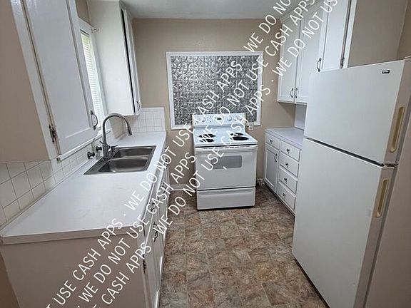 4th image of 810 Ellis St