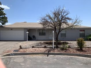 1690 Halo Cir SE, Rio Rancho, NM 87124