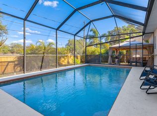 1081 1st St SW, Largo, FL 33770