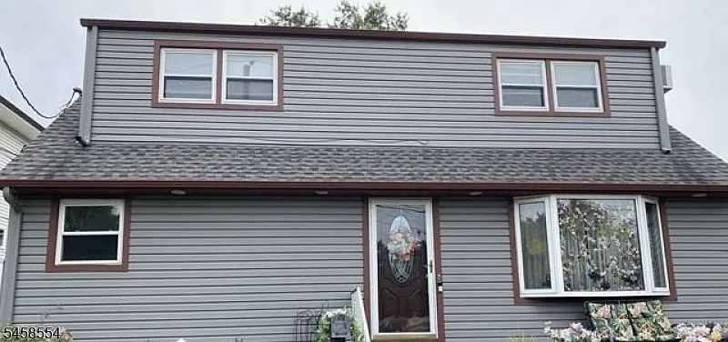 2 bed, 1.0 bath, $1,850 — Photo 1