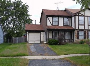 1794 De Forest Ln, Hanover Park, IL 60133