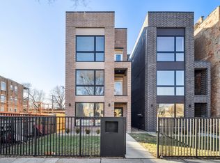 4208 S Calumet Ave #301, Chicago, IL 60653