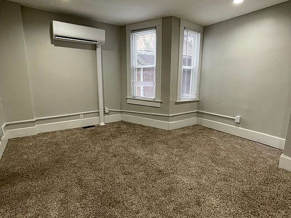 2nd image of 2468.5 Summit St #A