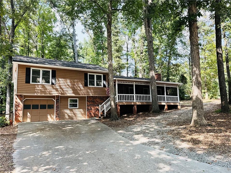 1st image of 4323 Japonica Ct SW