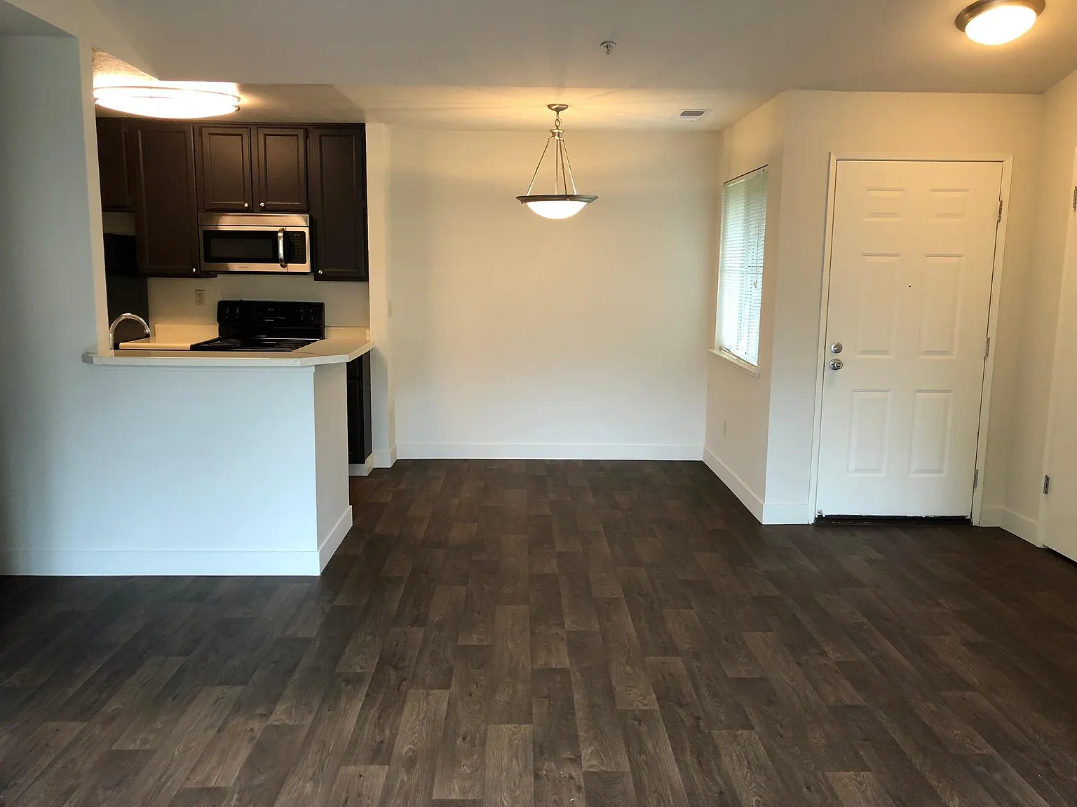 4621 Gerrilyn Way APT 112 photo 1