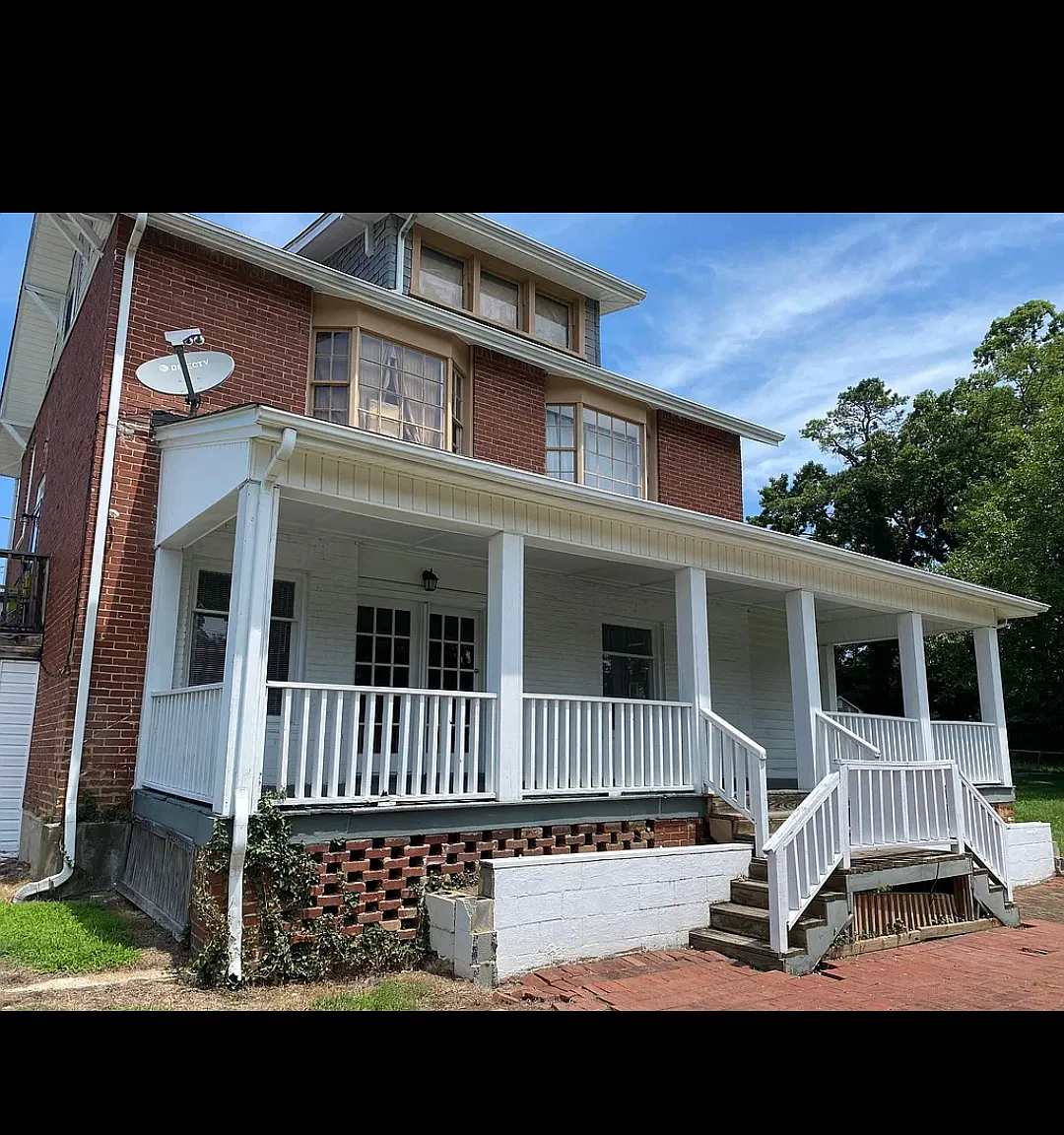 2 bed, 899 sqft, $1,500 — Photo 2