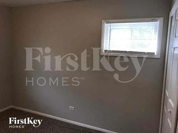 4200 Arlington Dr — Photo 8