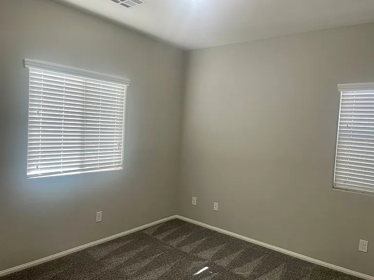 8365 S Pioneer Way — Photo 36
