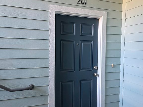 4th image of 4920 Key Lime Dr Unit 201