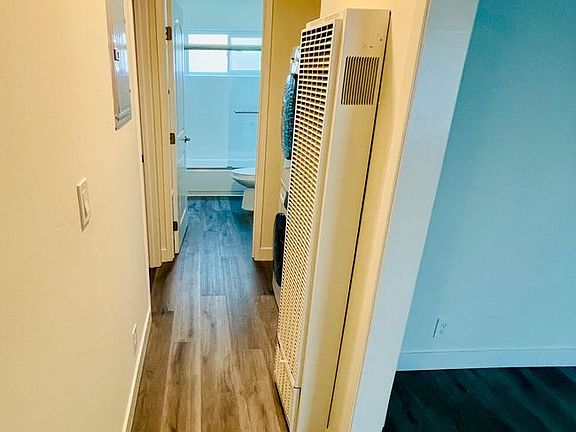 3rd image of 544-550 S 6th St #2
