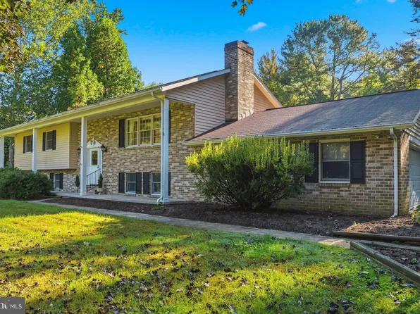 2815 College View Dr, Churchville, MD 21028