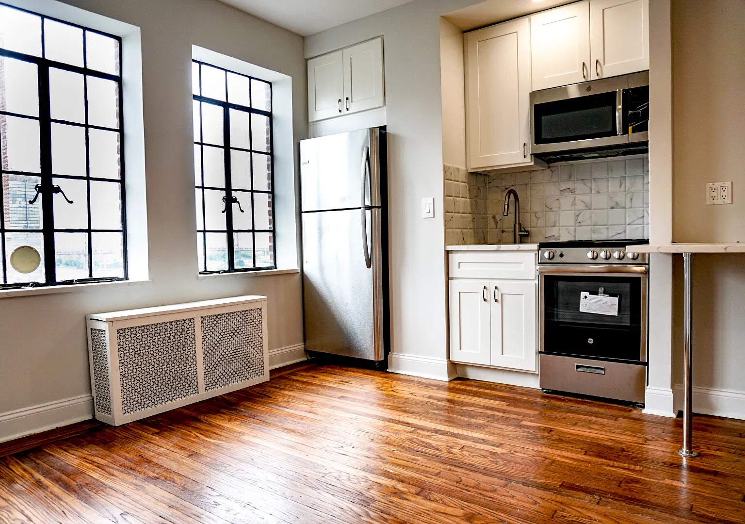 25 Tudor City Place — Photo 2