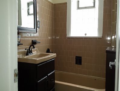 1st image of 7335 S Crandon Ave