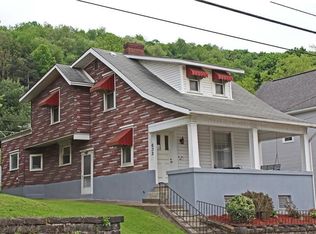 632 Commerce St, Wellsburg, WV 26070