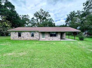 240 Emanuel St, Hickory, MS 39332