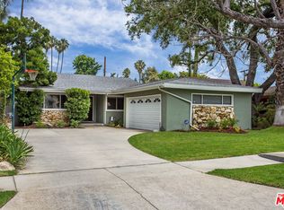 13153 Huston St, Sherman Oaks, CA 91423