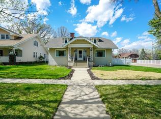 1902 W Charles St, Grand Island, NE 68803