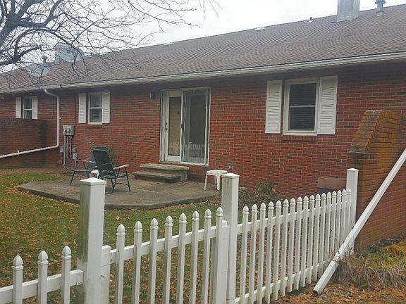 5th image of 716 Chestnut Dr