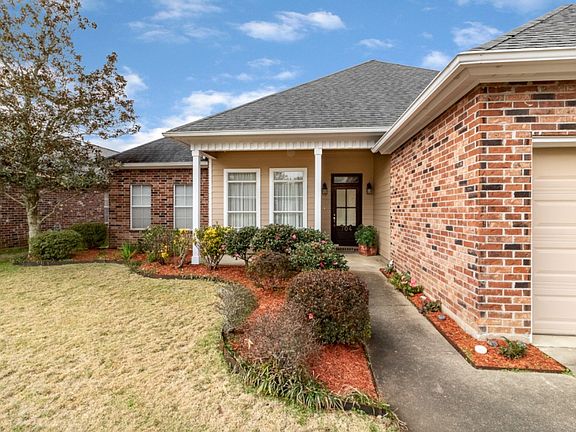 2nd image of 704 Kaiser Dr