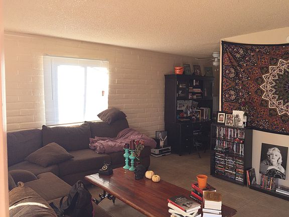 3rd image of 3415 E Monte Vista Dr