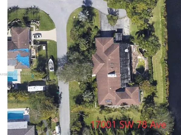 17001 SW 78th Ave, Palmetto Bay, FL 33157