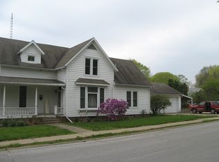 402 S Randolph St, Macomb, IL 61455