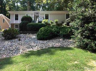 4345 Pickwick Dr, Raleigh, NC 27613