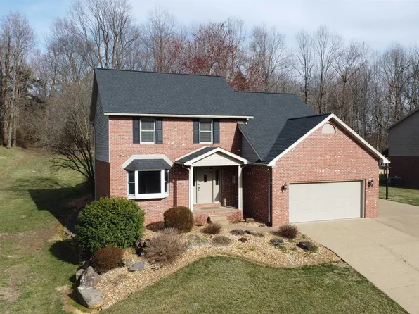 2901 Periwinkle Dr, Evansville, IN 47720