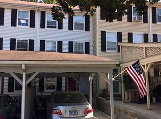 21 Rising Trail Ct, Middletown, CT 06457