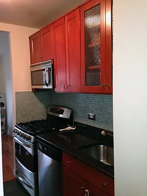 Rented by Sotheby's International Realty | media 3