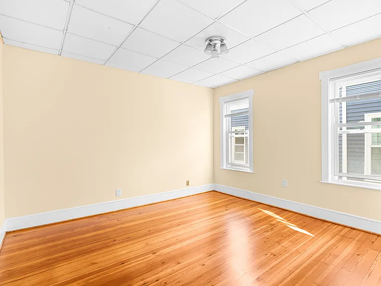 15 Oakland Ave #3 — Photo 8
