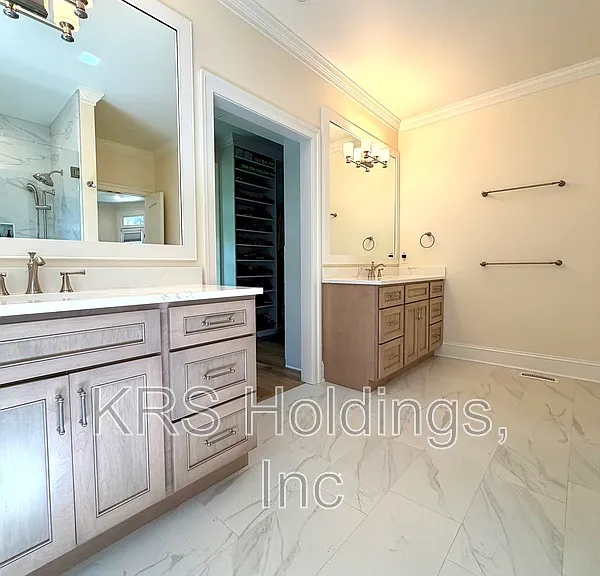1025 Blackburn Blf — Photo 7