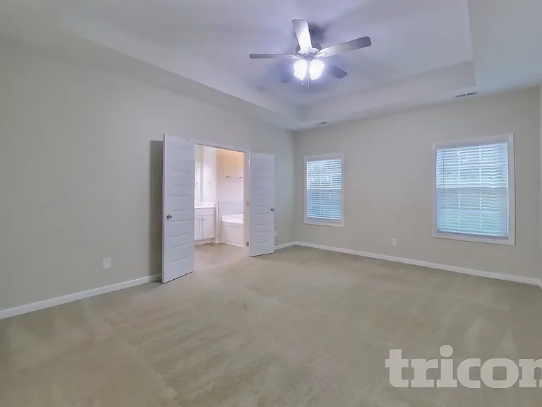 741 Mitscher Dr — Photo 7