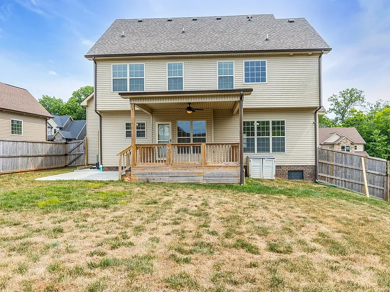 415 Glenstone Springs Dr — Photo 30