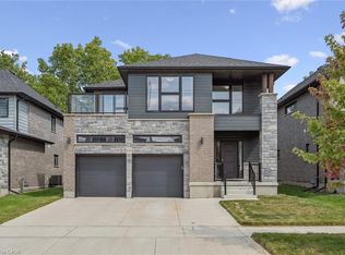 252 Otterbein Rd, Kitchener, ON N2B0A7