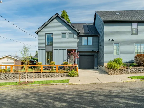 2765 SE Cora St, Portland, OR 97202