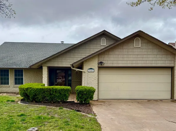 3641 Lakeshore Dr, Enid, OK 73703