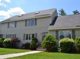 6 Eastmeadow Way, Manchester, NH 03109