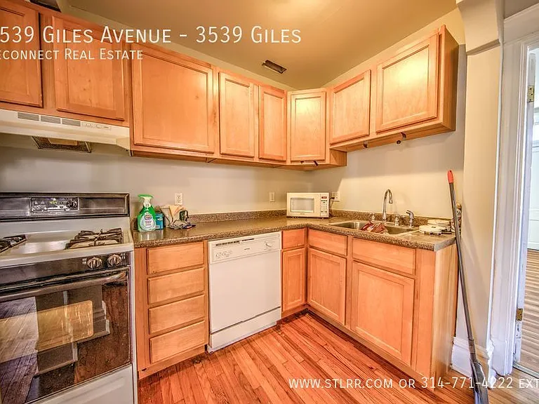 3539 Giles Ave #3539 — Photo 23