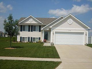 1st image of 595 SE Prairie Park Ln